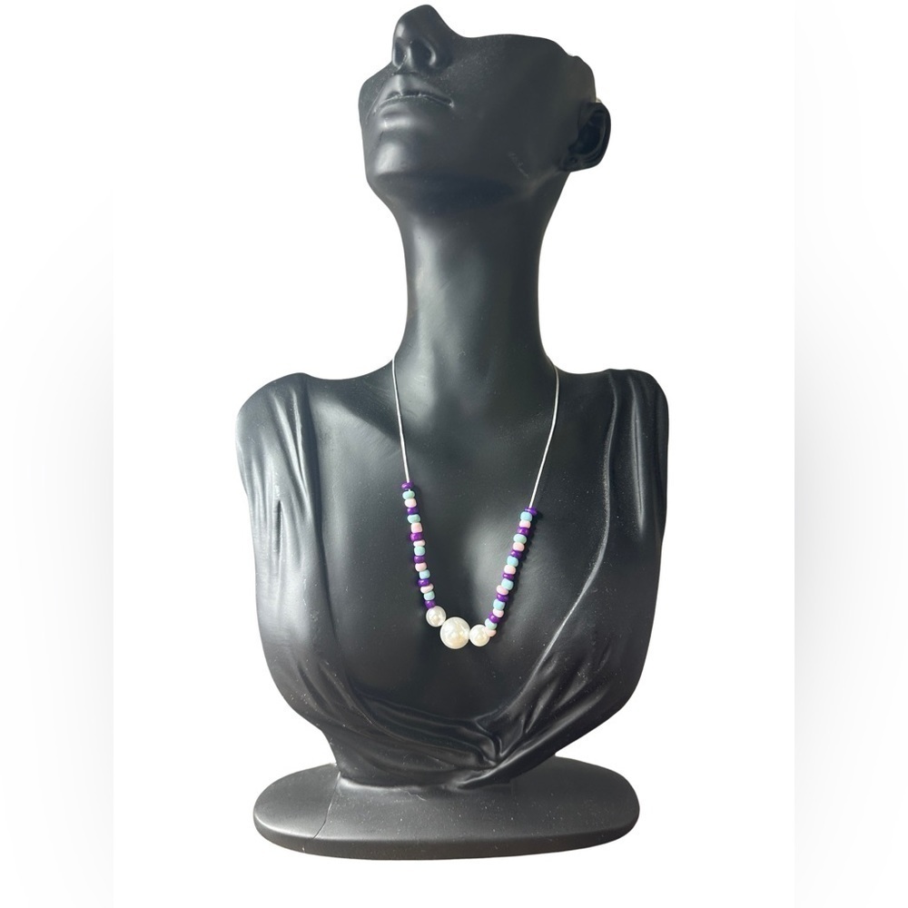 Girls Stretchy Necklace (Like New - Great Condition) 💜🩵